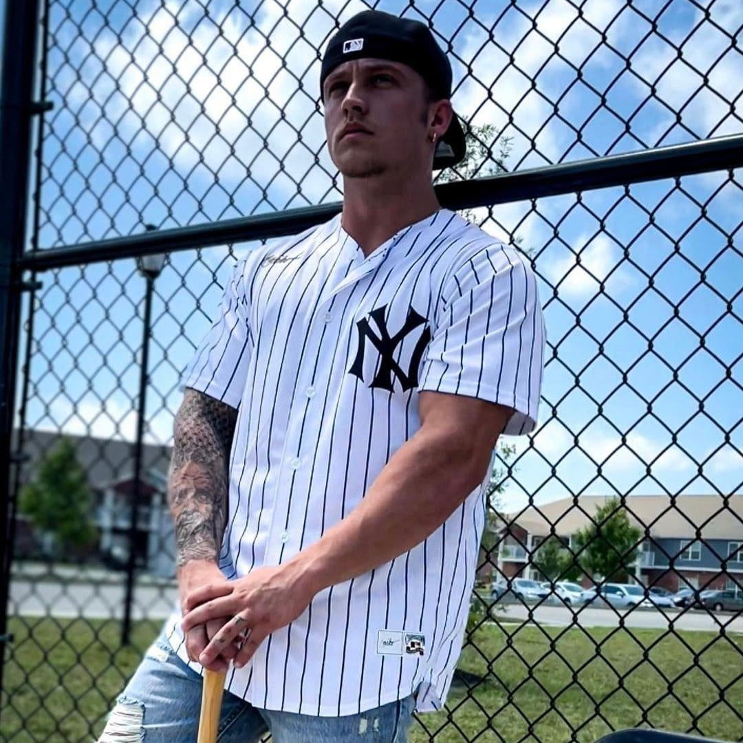 MLB